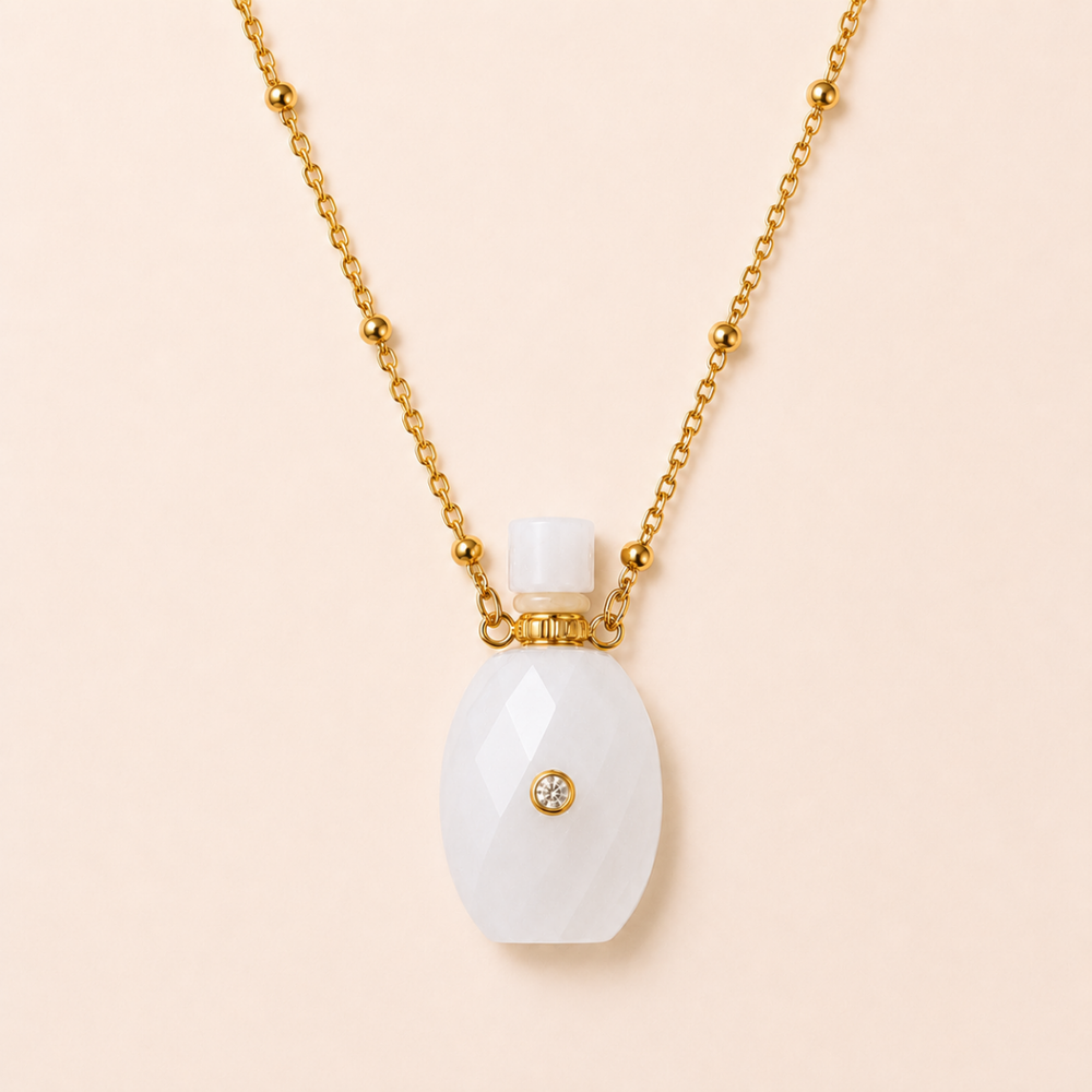 Collier Anastasia II - Zircon Agate Blanche
