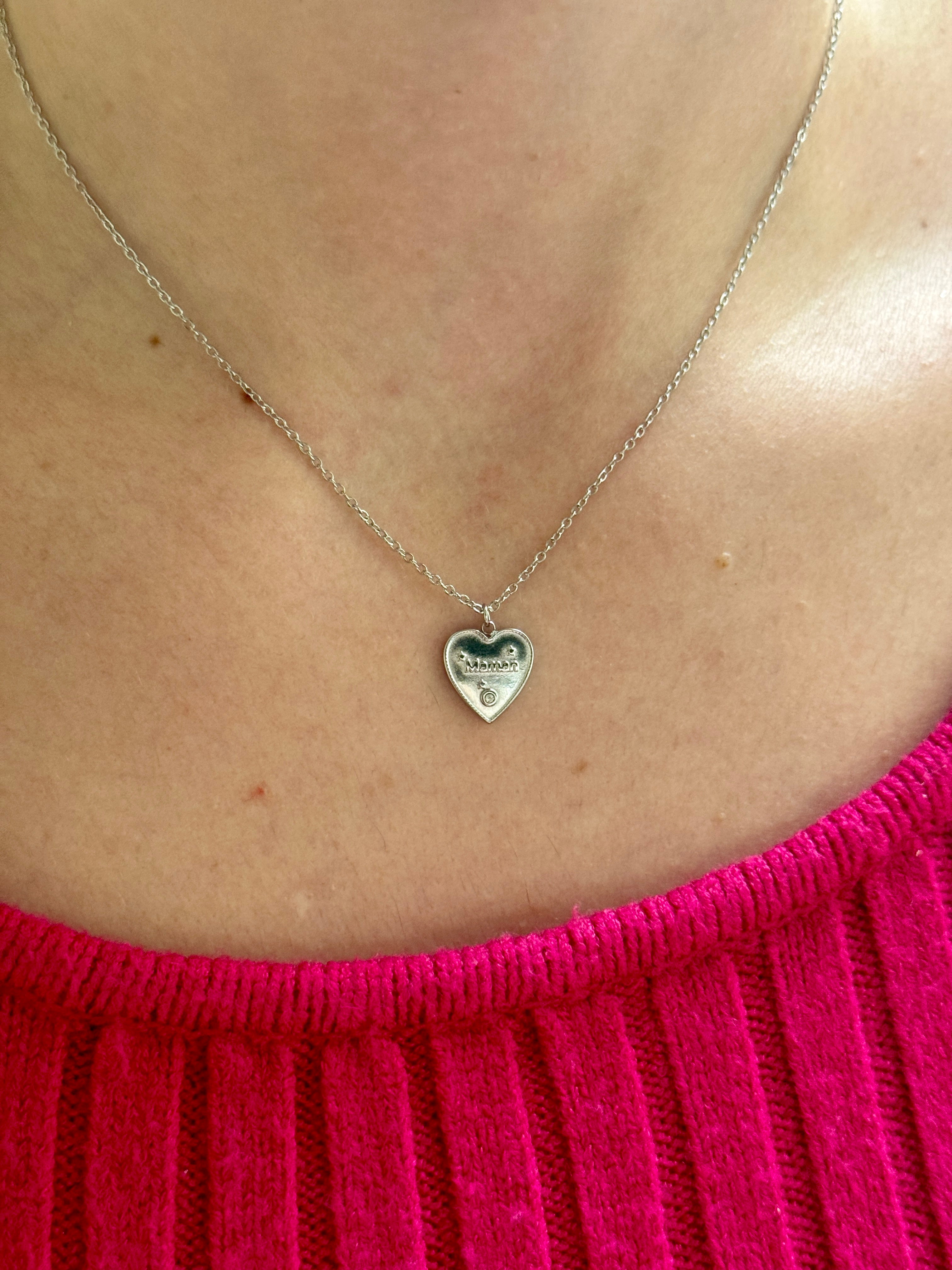 Collier gravure 