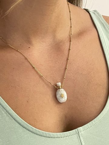 Collier Anastasia en Pierre Naturelle